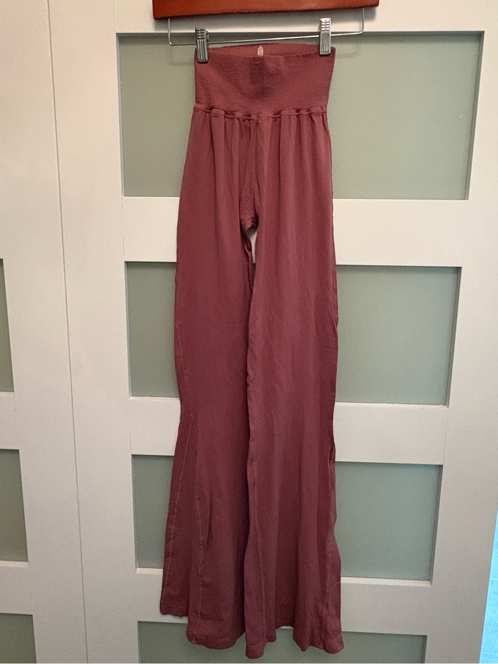 Free People Good Karma Flare Leggings Mauve XS/S
